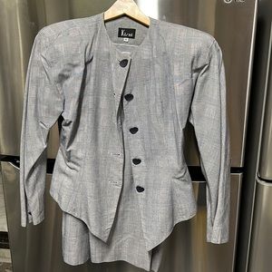 Kishi Suit tailored with padded shoulders, which can be removed via by a tailor